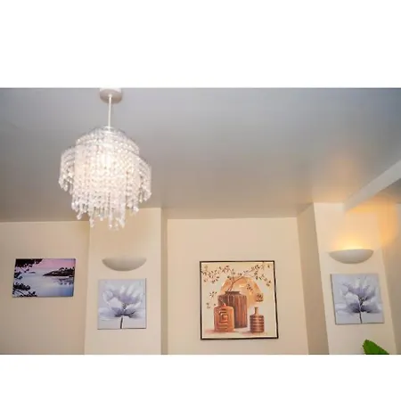 Dreaminstyle The Gatehaus